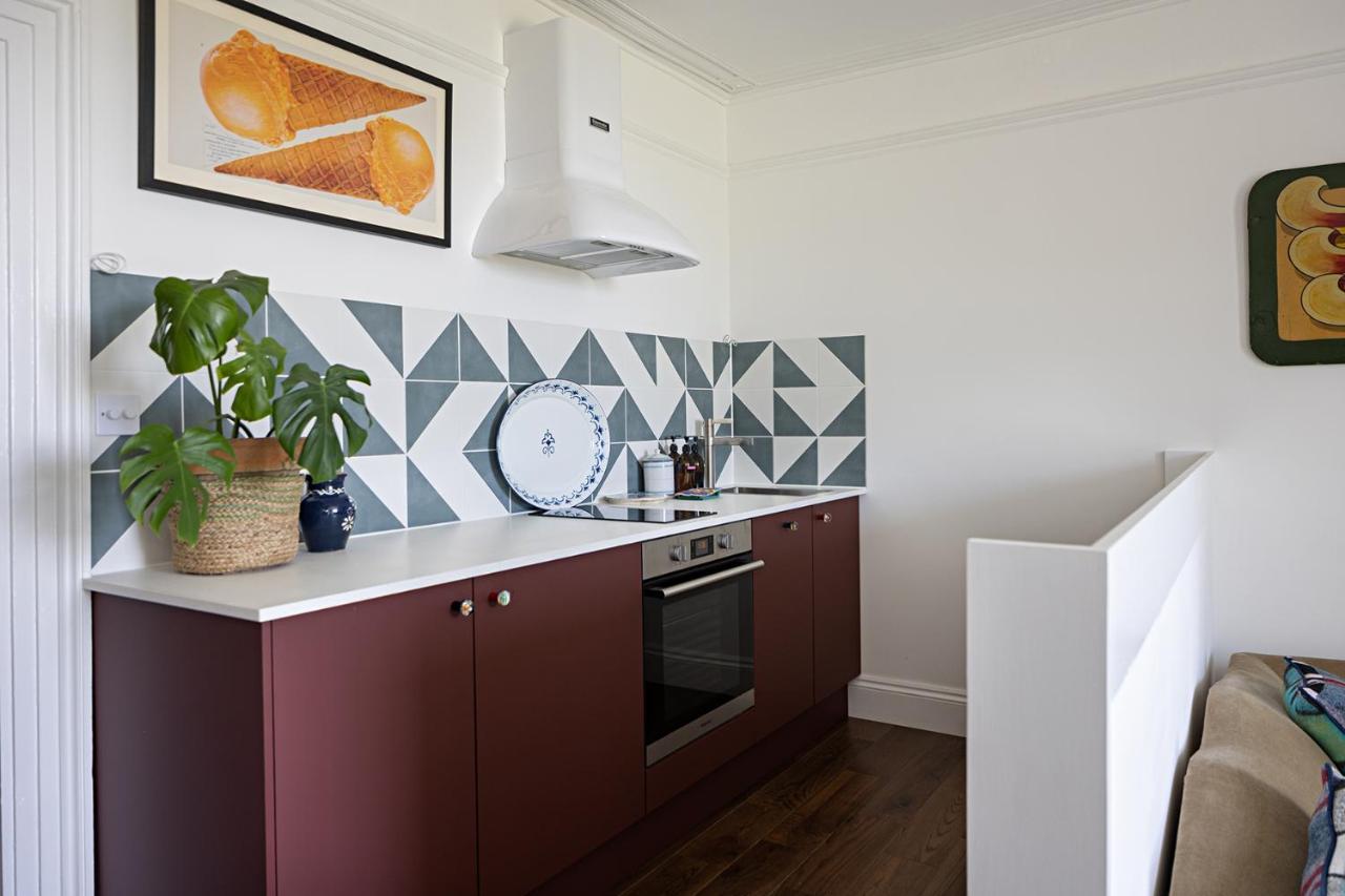 Paramount Apartments Ilfracombe, Arty Seaside Holiday Apartments Exteriér fotografie