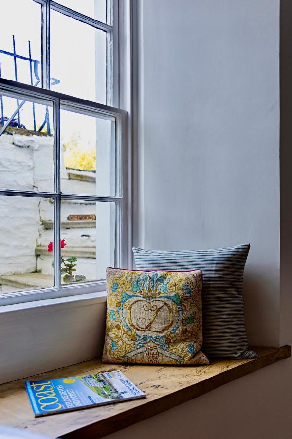 Paramount Apartments Ilfracombe, Arty Seaside Holiday Apartments Exteriér fotografie